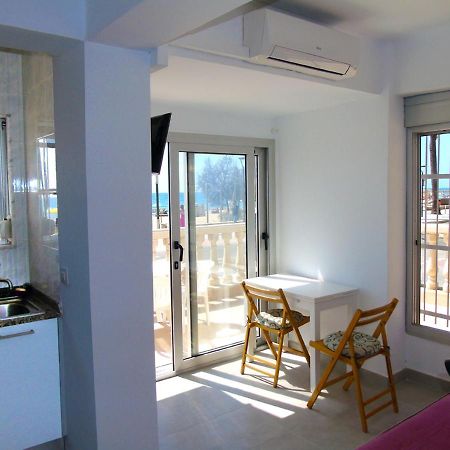 Apartamento Miramar Салоу Экстерьер фото